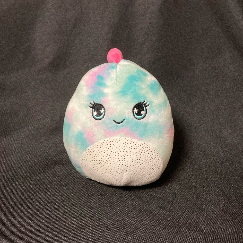 💫 Mini Squishmallow Mystery Squid Surprise Pink And Blue Dinosaur Plush